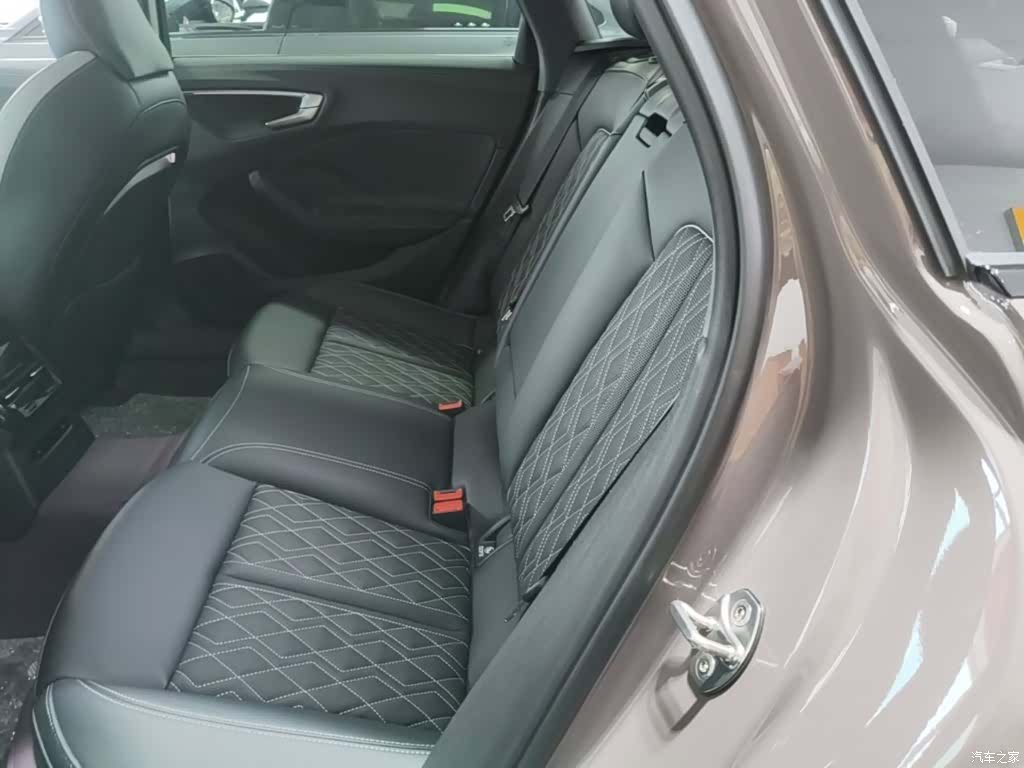 Audi A5, 2025 24