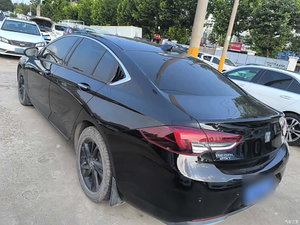Buick Regal, 2023 все фото