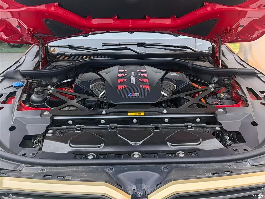 BMW XM, 2023 17