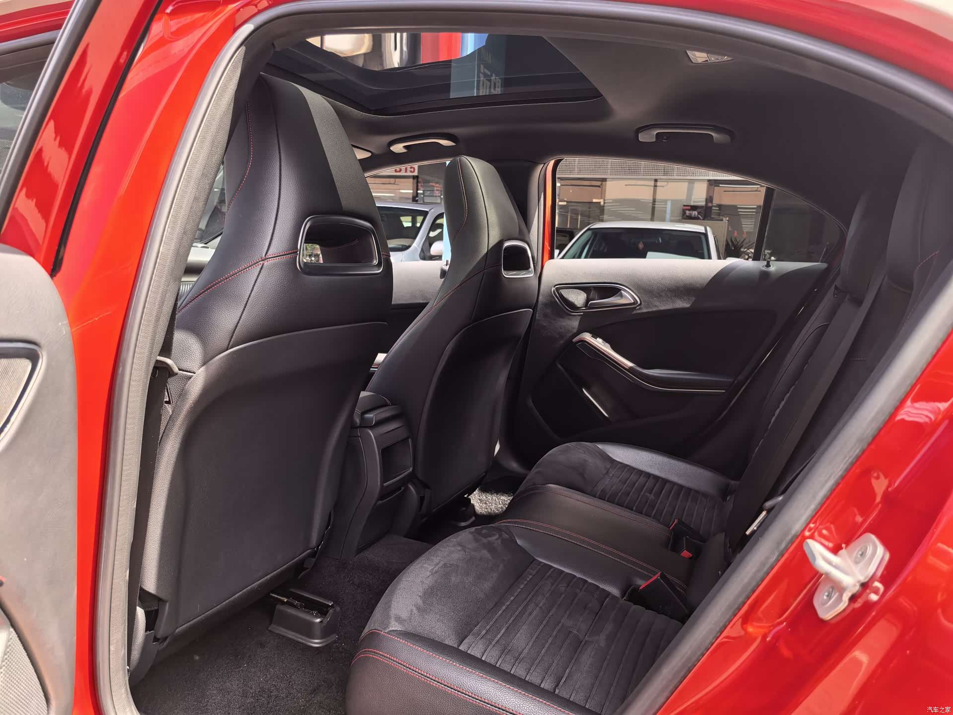 Mercedes-Benz A-Class, 2015 11