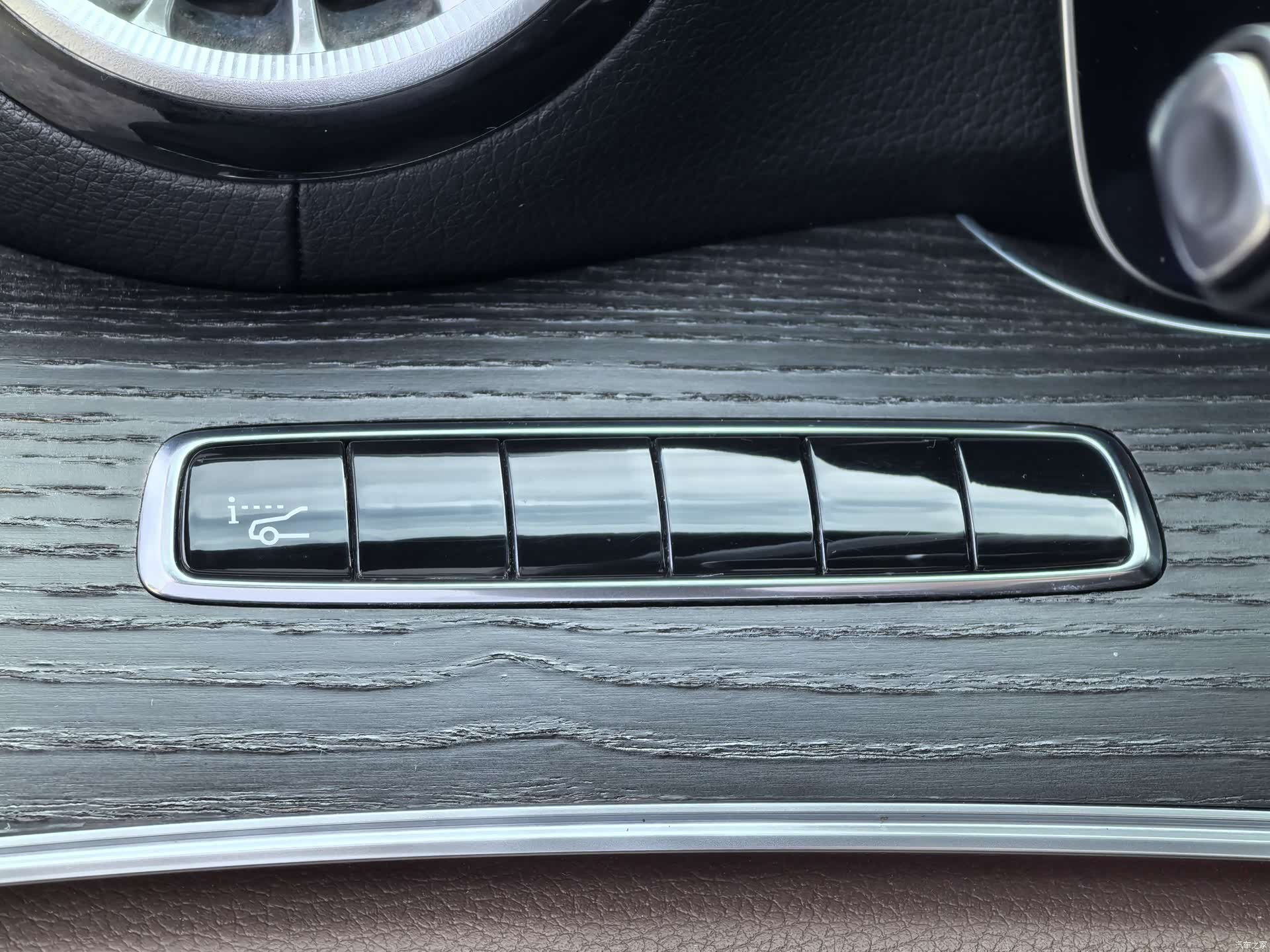 Mercedes-Benz E-Class, 2020 19