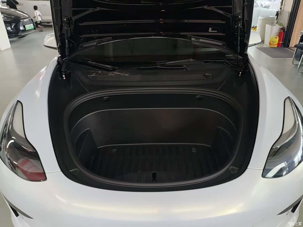 Tesla Model 3, 2021 20
