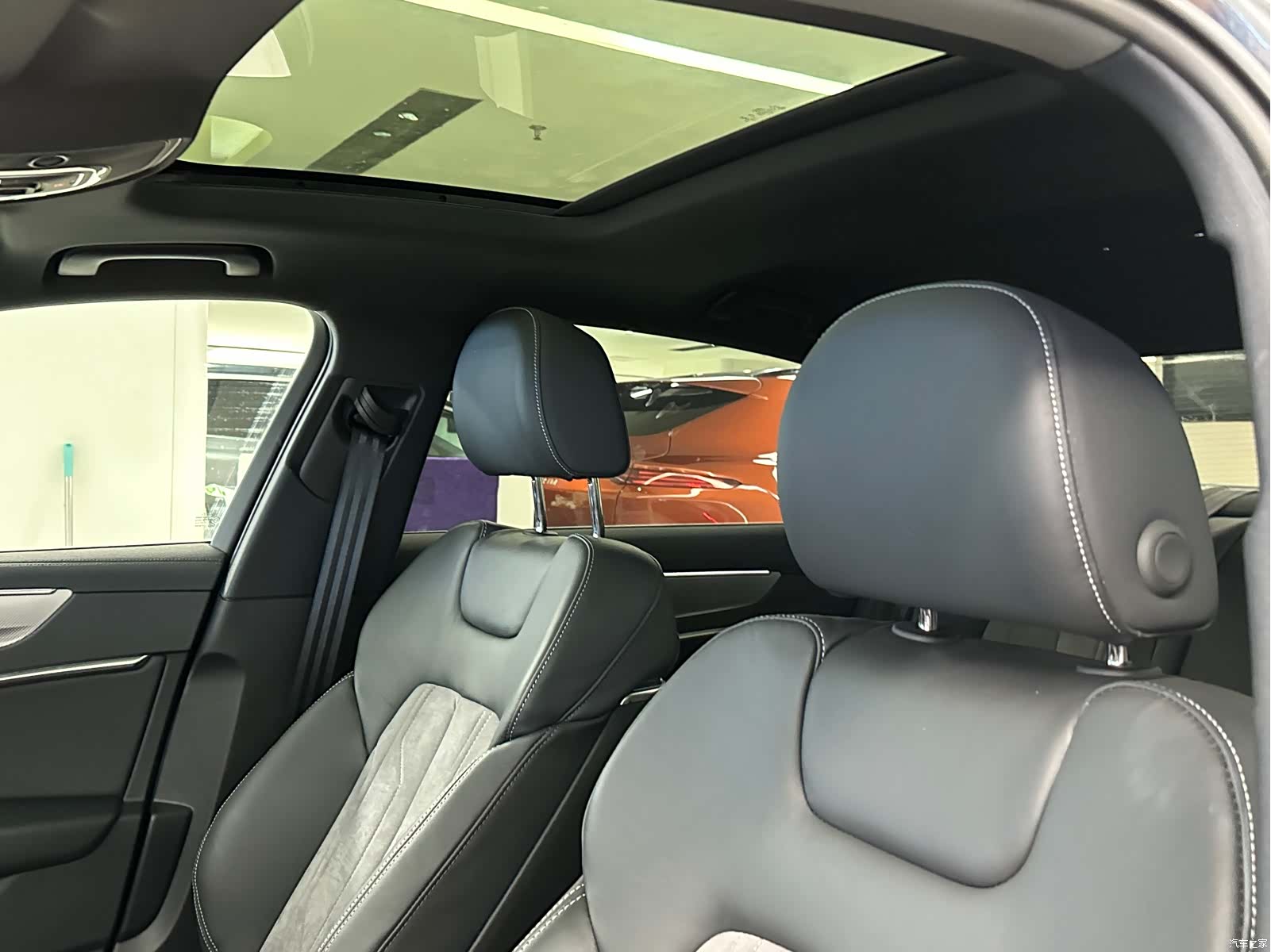 Audi A6L, 2022 10