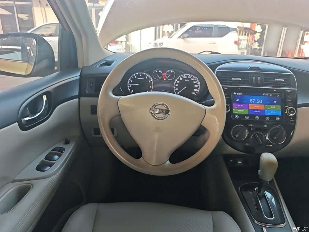 Nissan Tiida, 2016 7