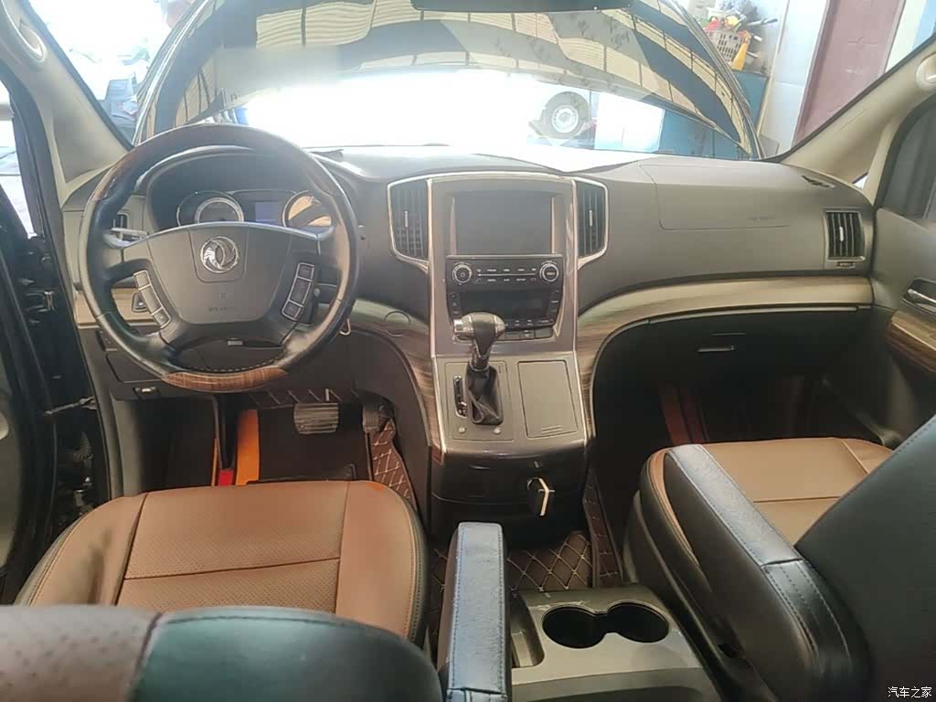 DongFeng CM7, 2016 10