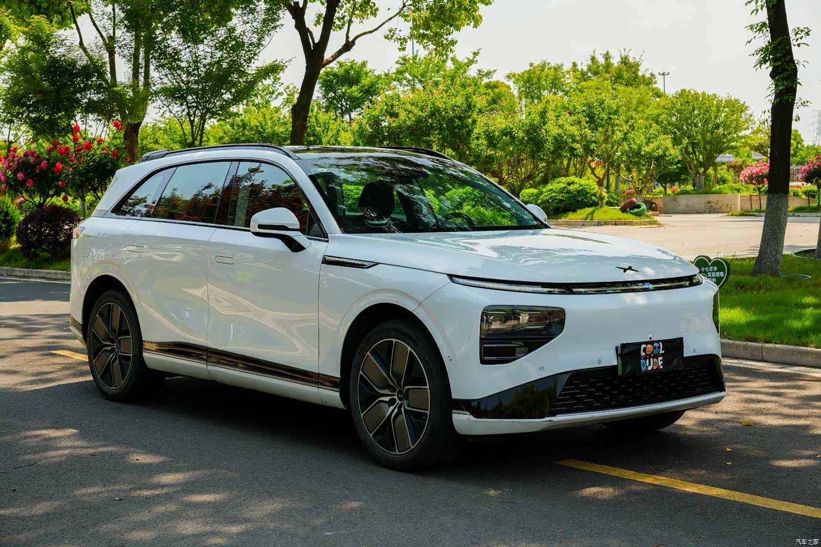 Xpeng G9, 2022 2