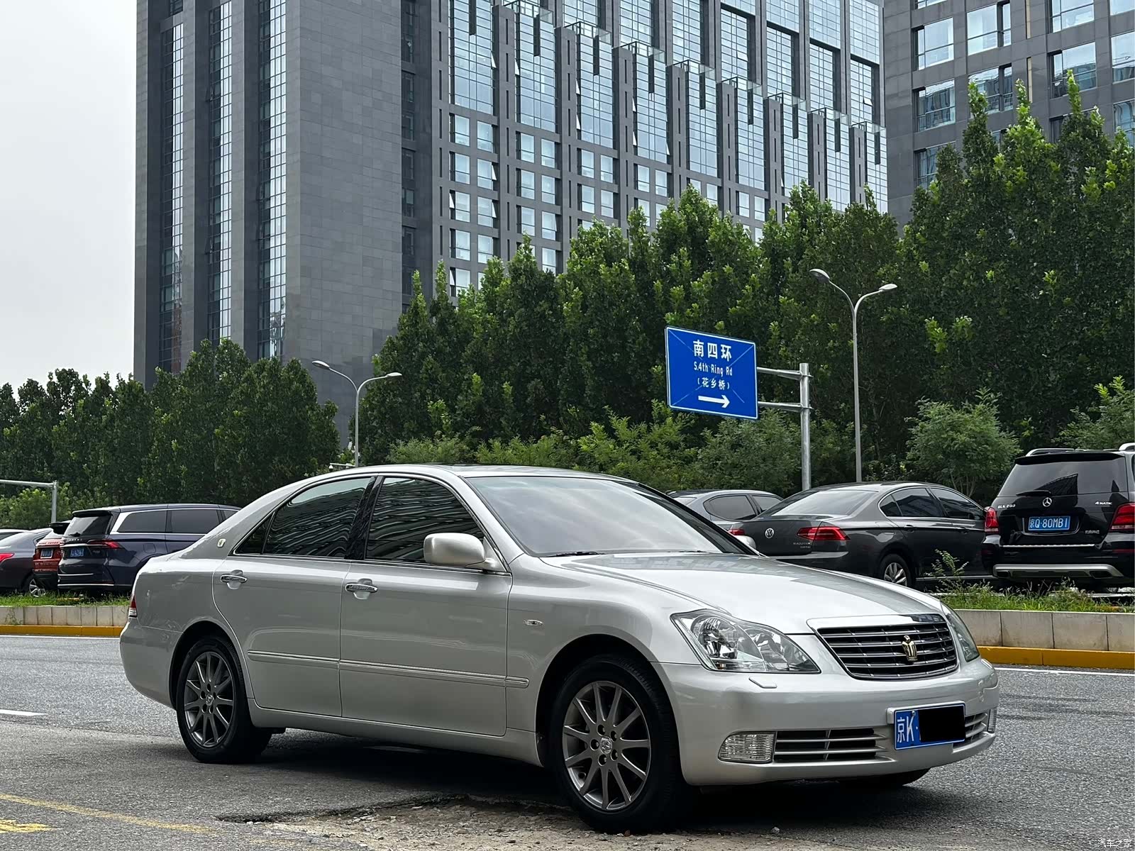 Toyota Crown, 2008 3