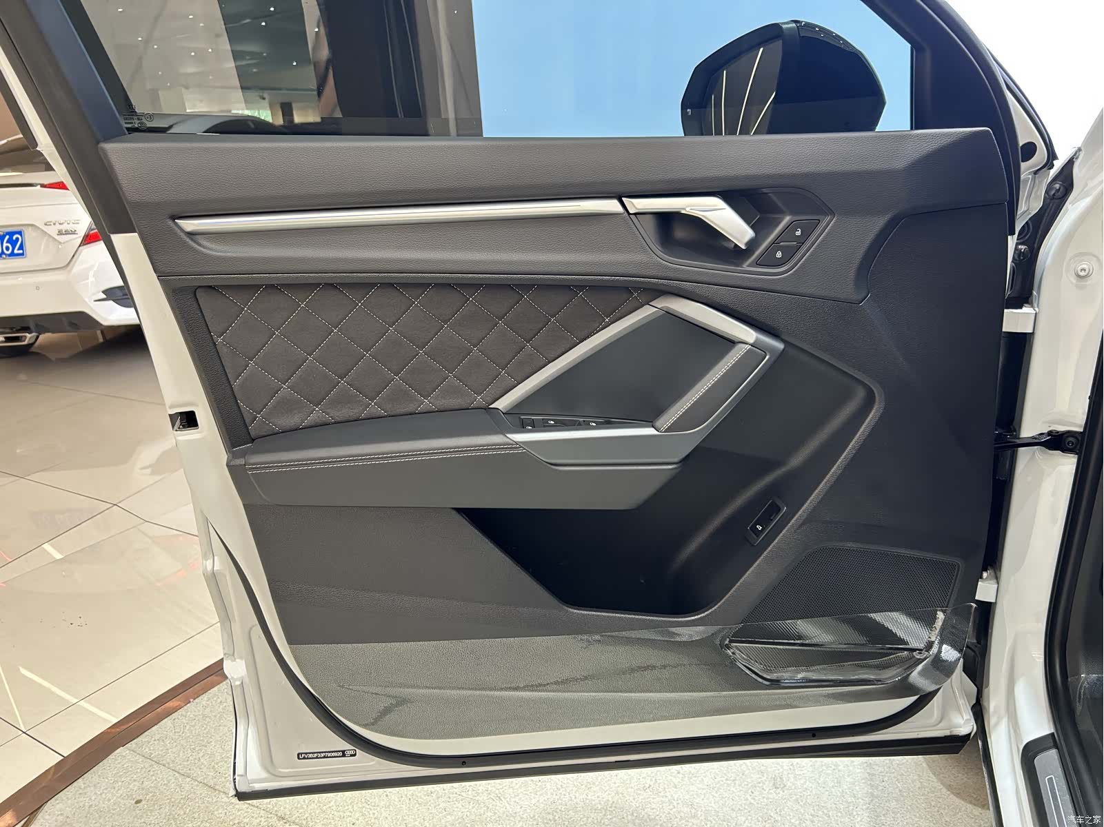 Audi Q3, 2024 8