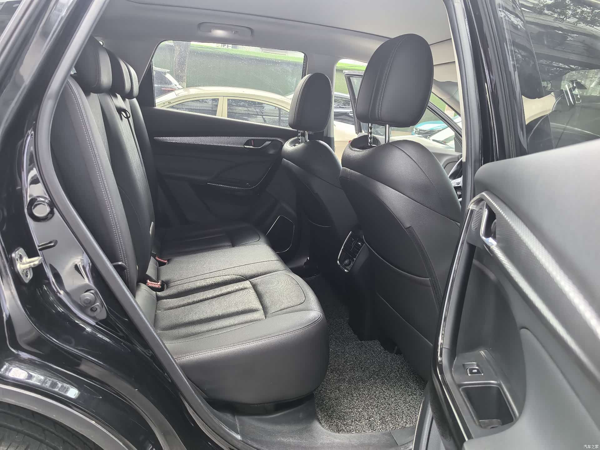 DongFeng AX7, 2020 11