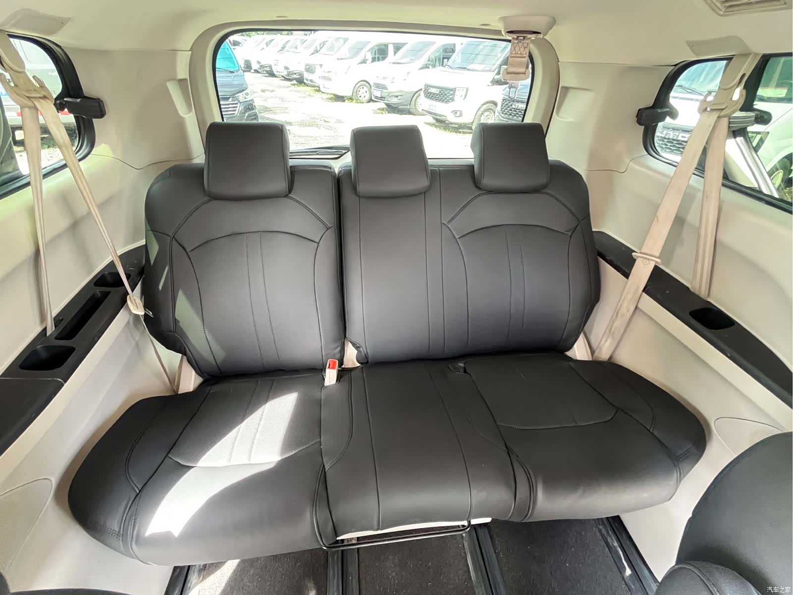 Maxus G10, 2014 6