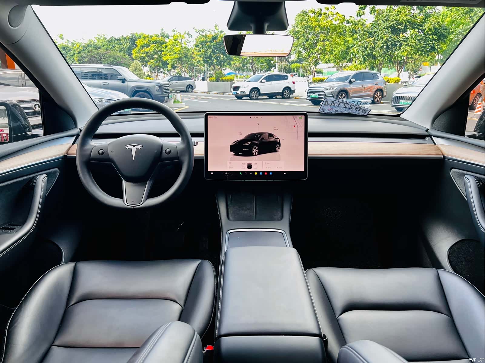 Tesla Model Y, 2023 7