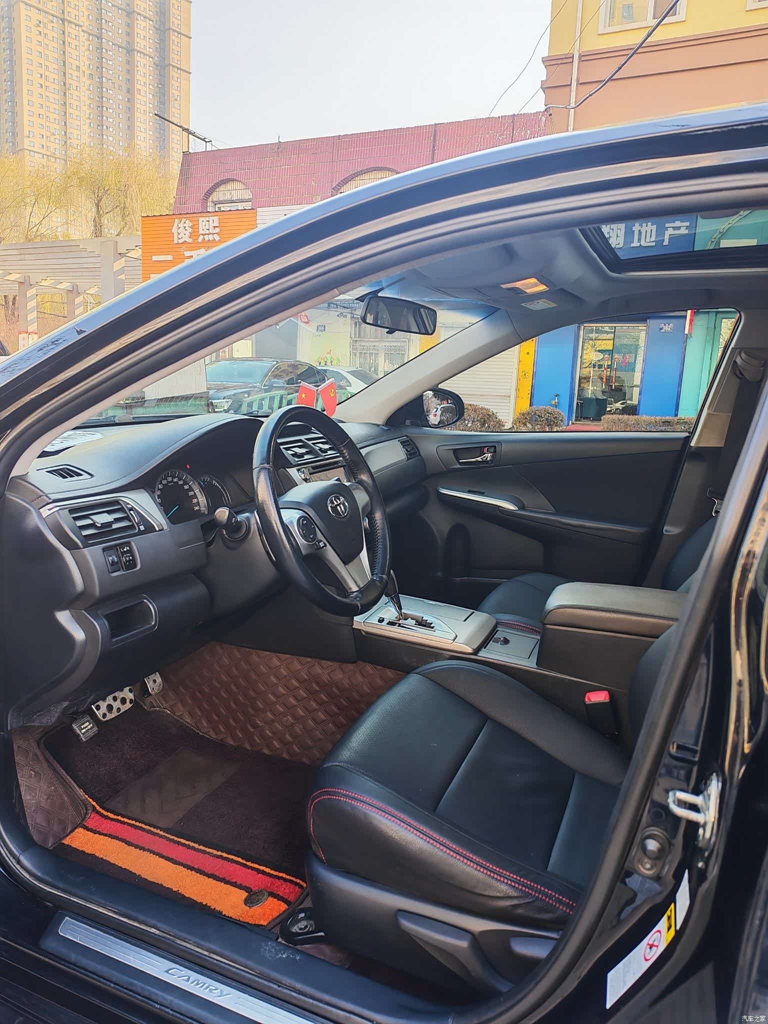 Toyota Camry, 2014 7