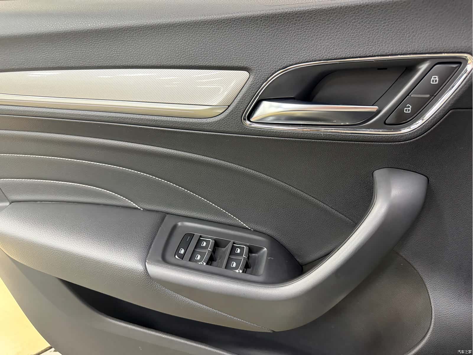 Roewe i6, 2018 21