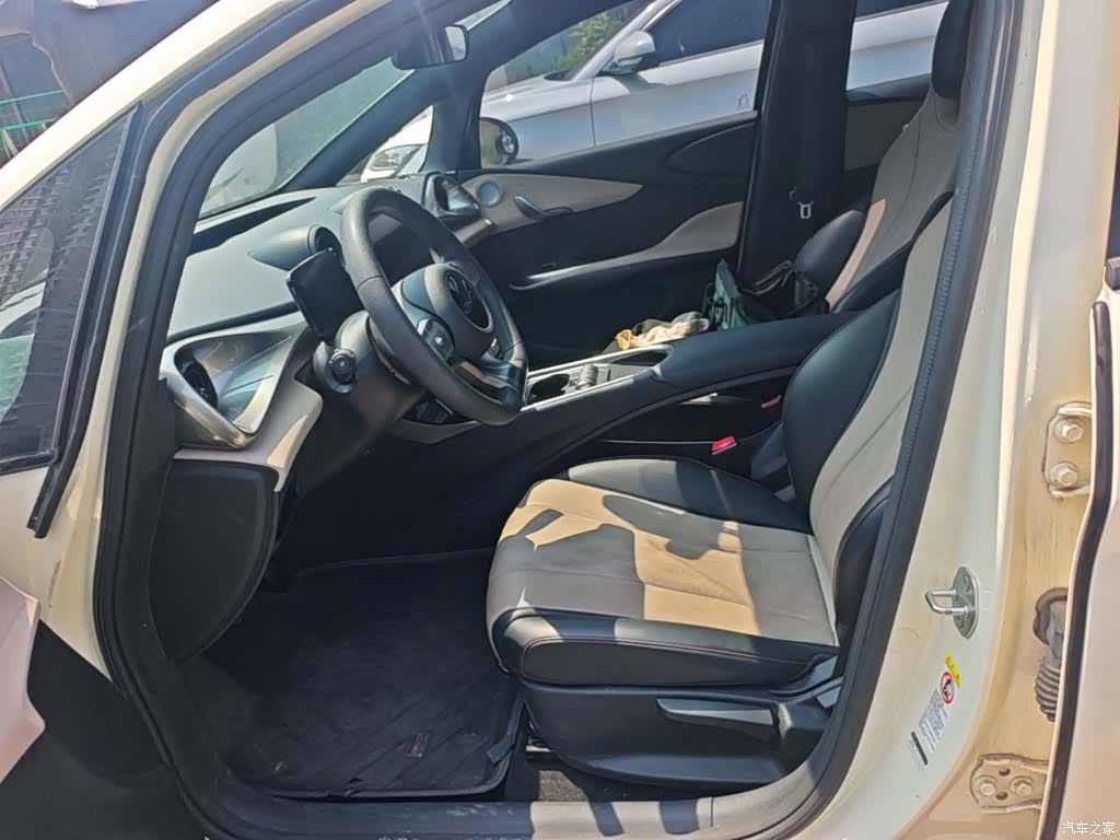 BYD Dolphin, 2024 15