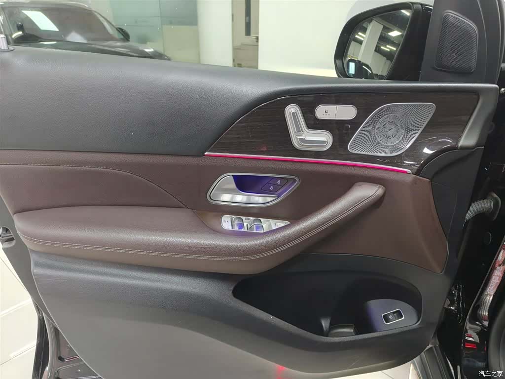 Mercedes-Benz GLE, 2021 26