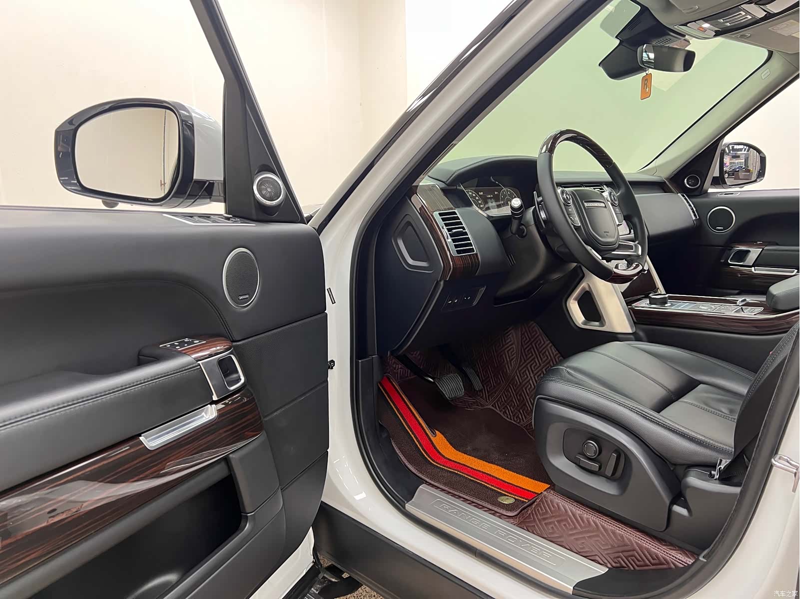 Land Rover Range Rover, 2018 14