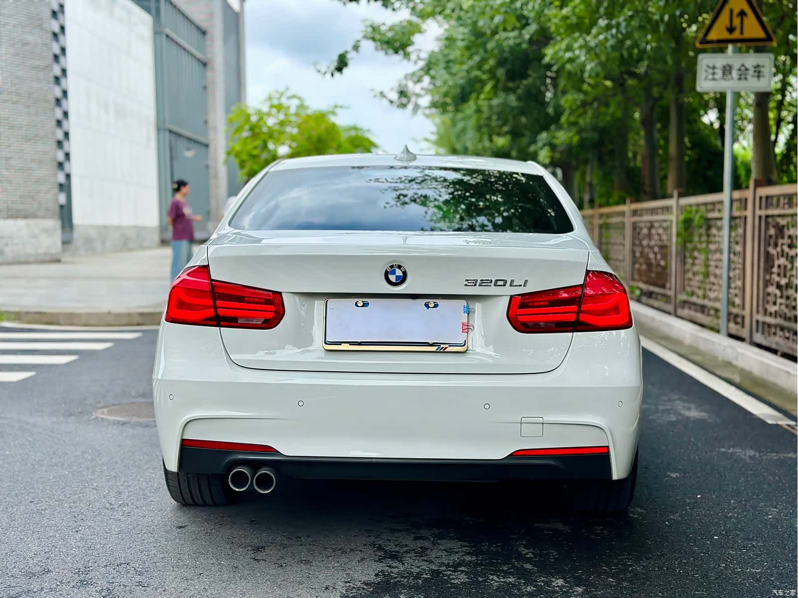 BMW 3 Series, 2017 все фото