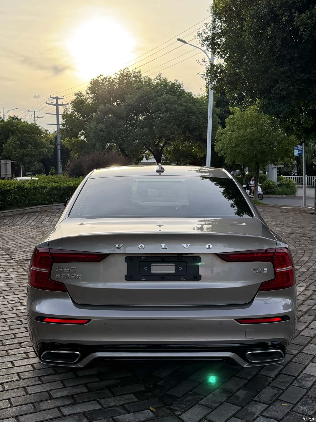 Volvo S60, 2020 все фото