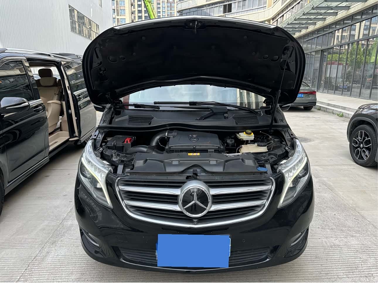 Mercedes-Benz V-Class, 2018 все фото