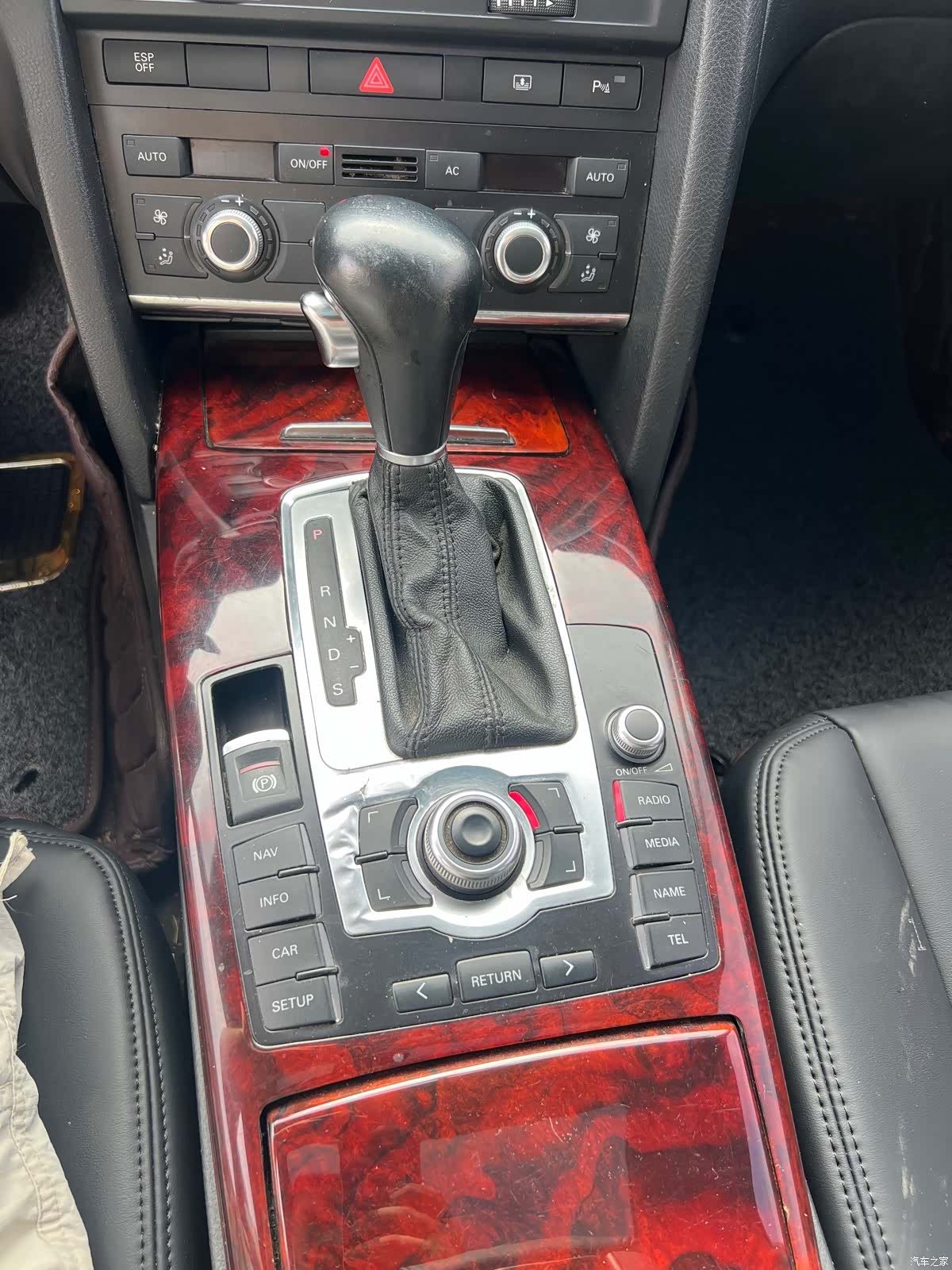 Audi A6L, 2012 14