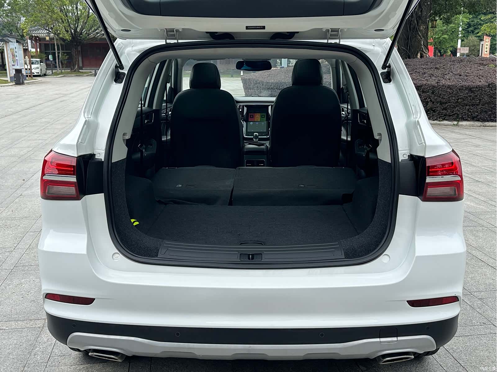 Roewe RX5, 2020 11