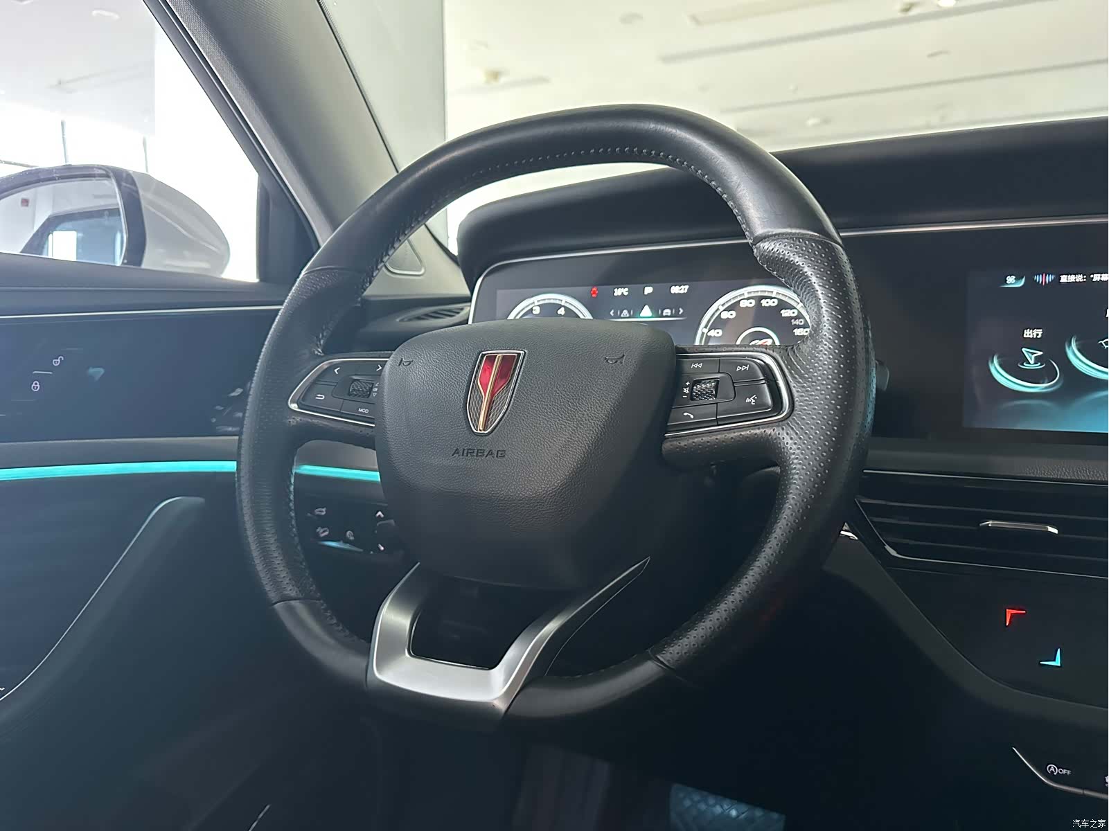 Hongqi HS5, 2021 8