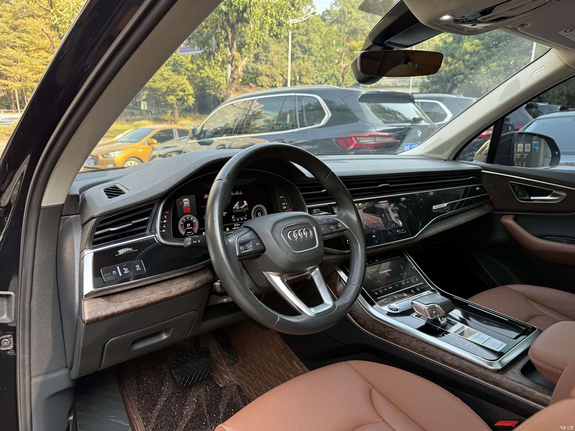 Audi Q7, 2023 6