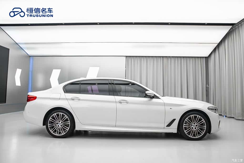 BMW 5 Series, 2018 4