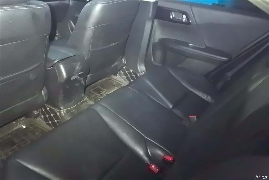 Honda Accord, 2018 11