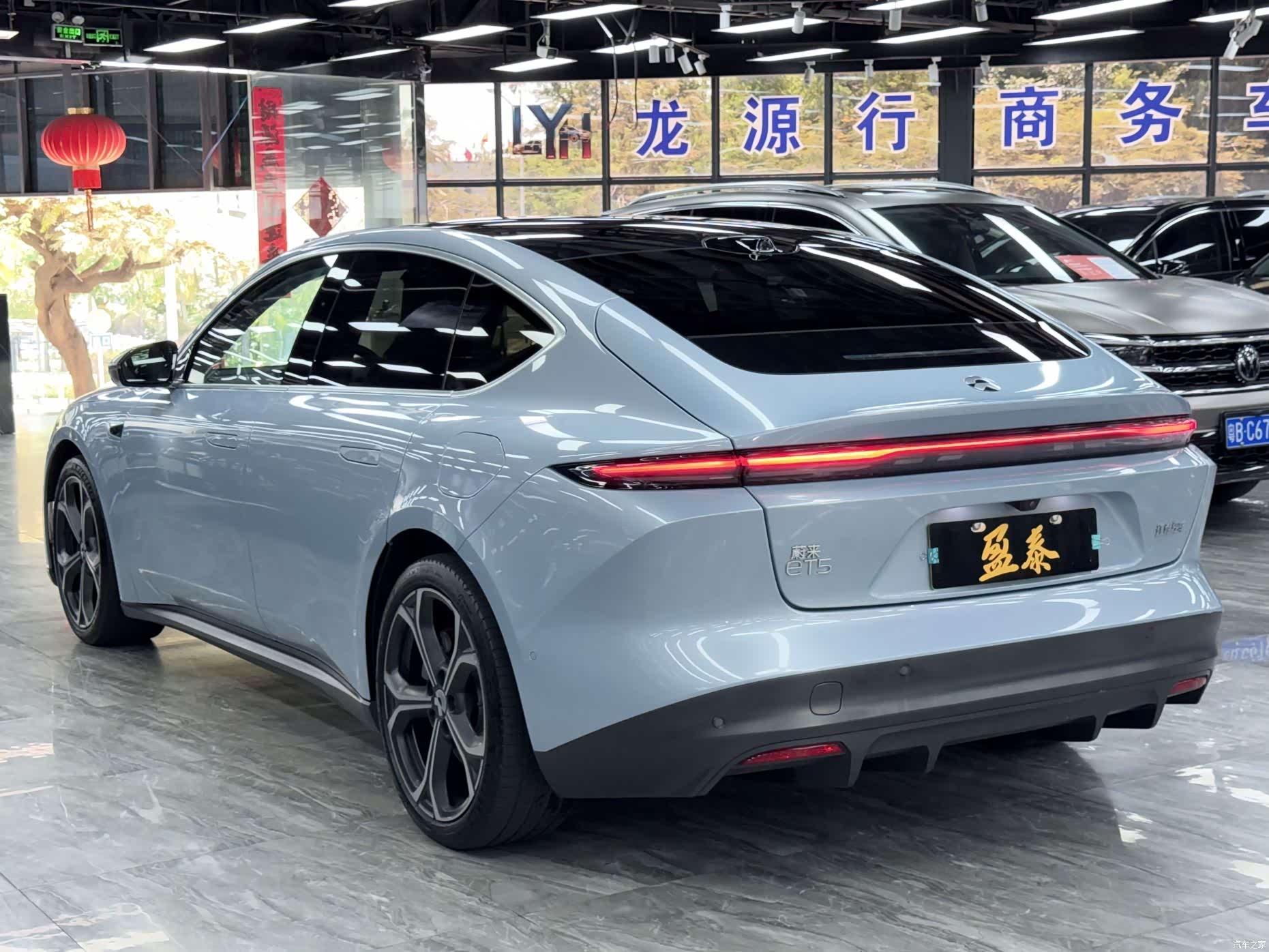NIO ET5, 2024 все фото