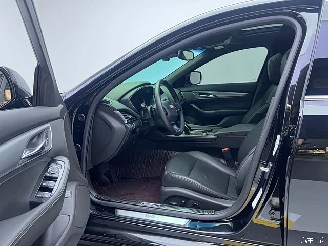 Cadillac CT5, 2023 10