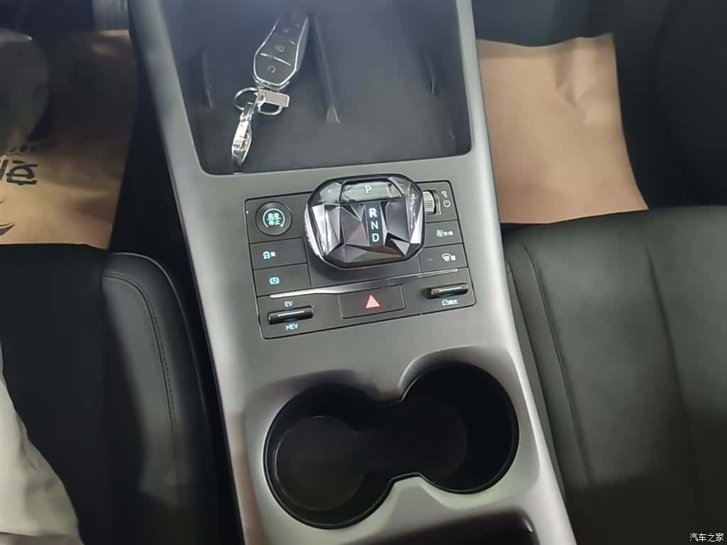 BYD Qin, 2025 14