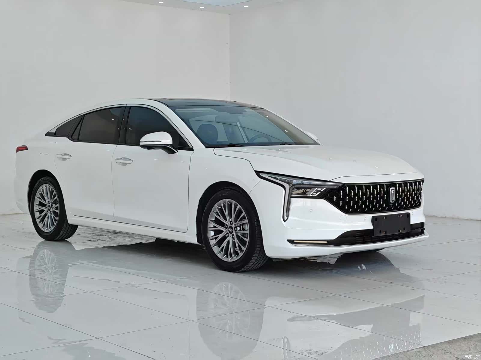 Bestune B70, 2024 3