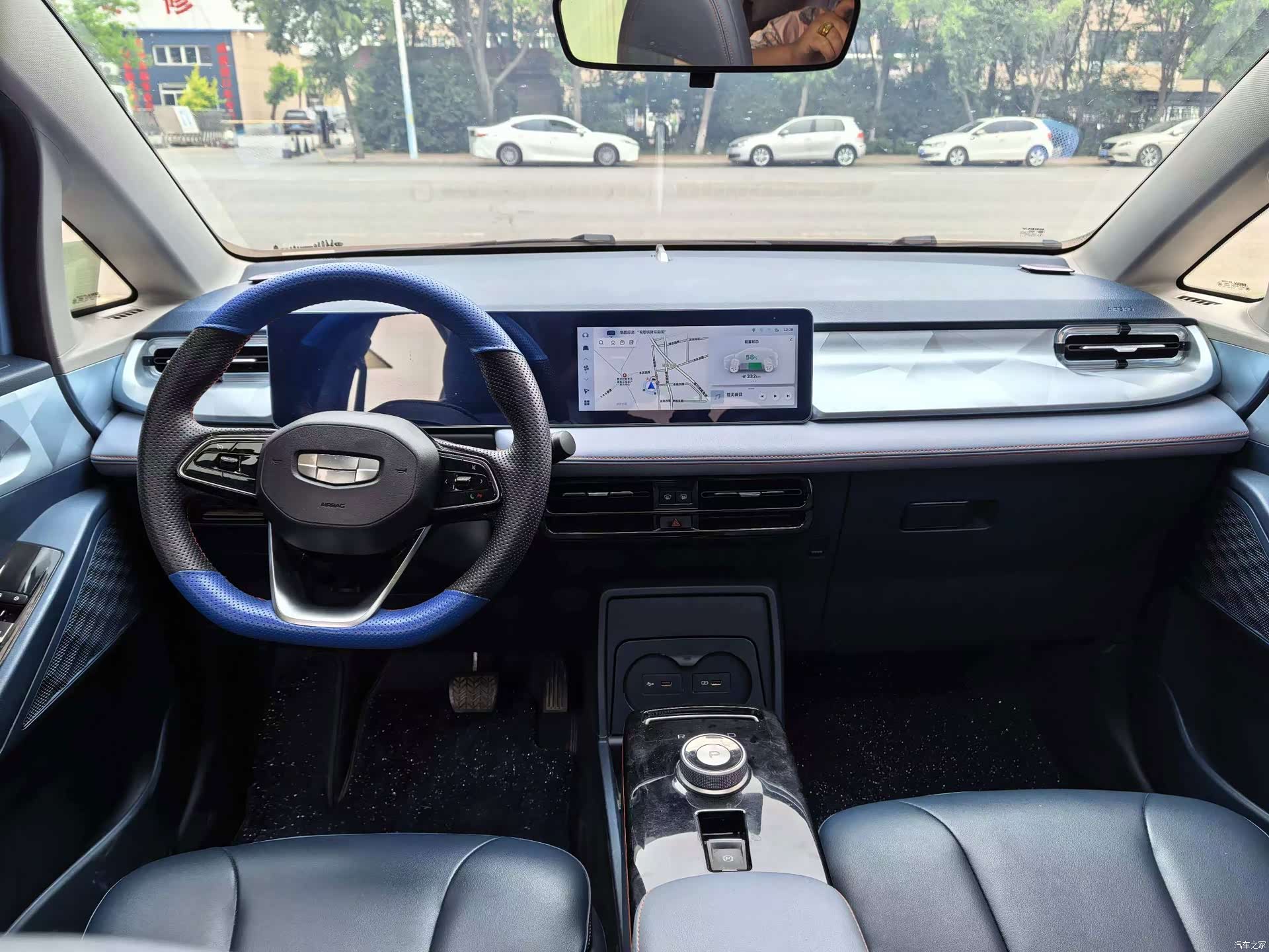 Geely E, 2023 4