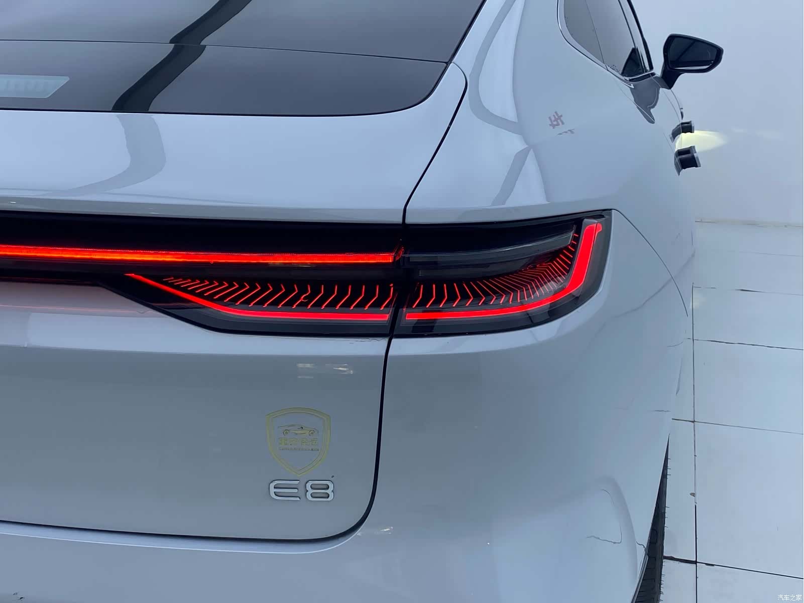 Geely E8, 2024 8