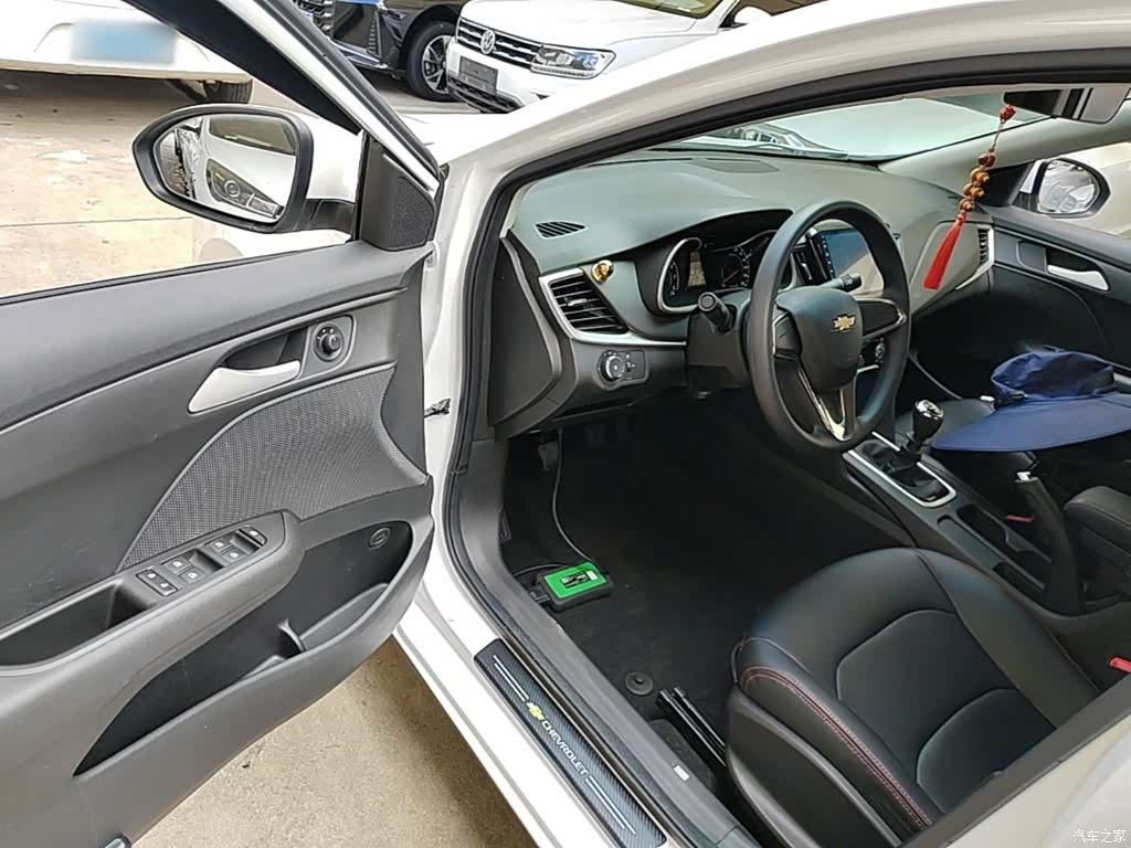Chevrolet 320, 2018 16
