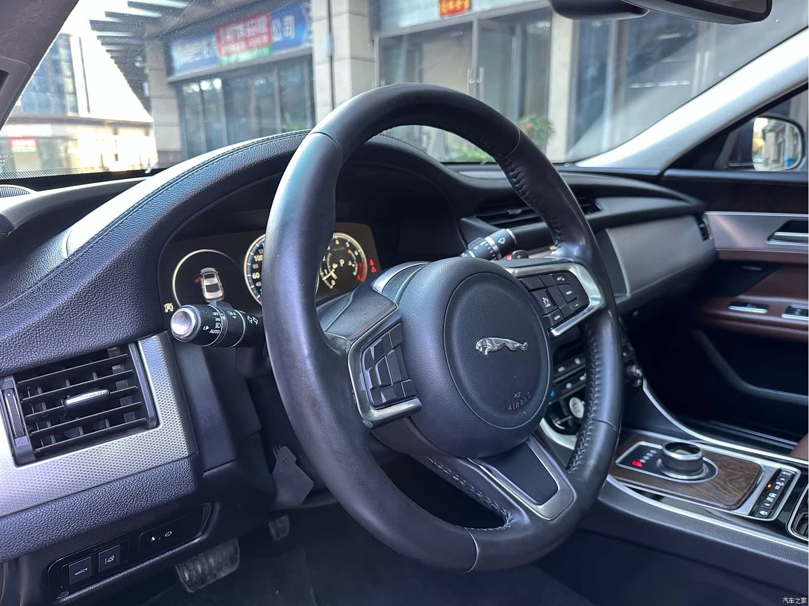 Land Rover XFL, 2017 20