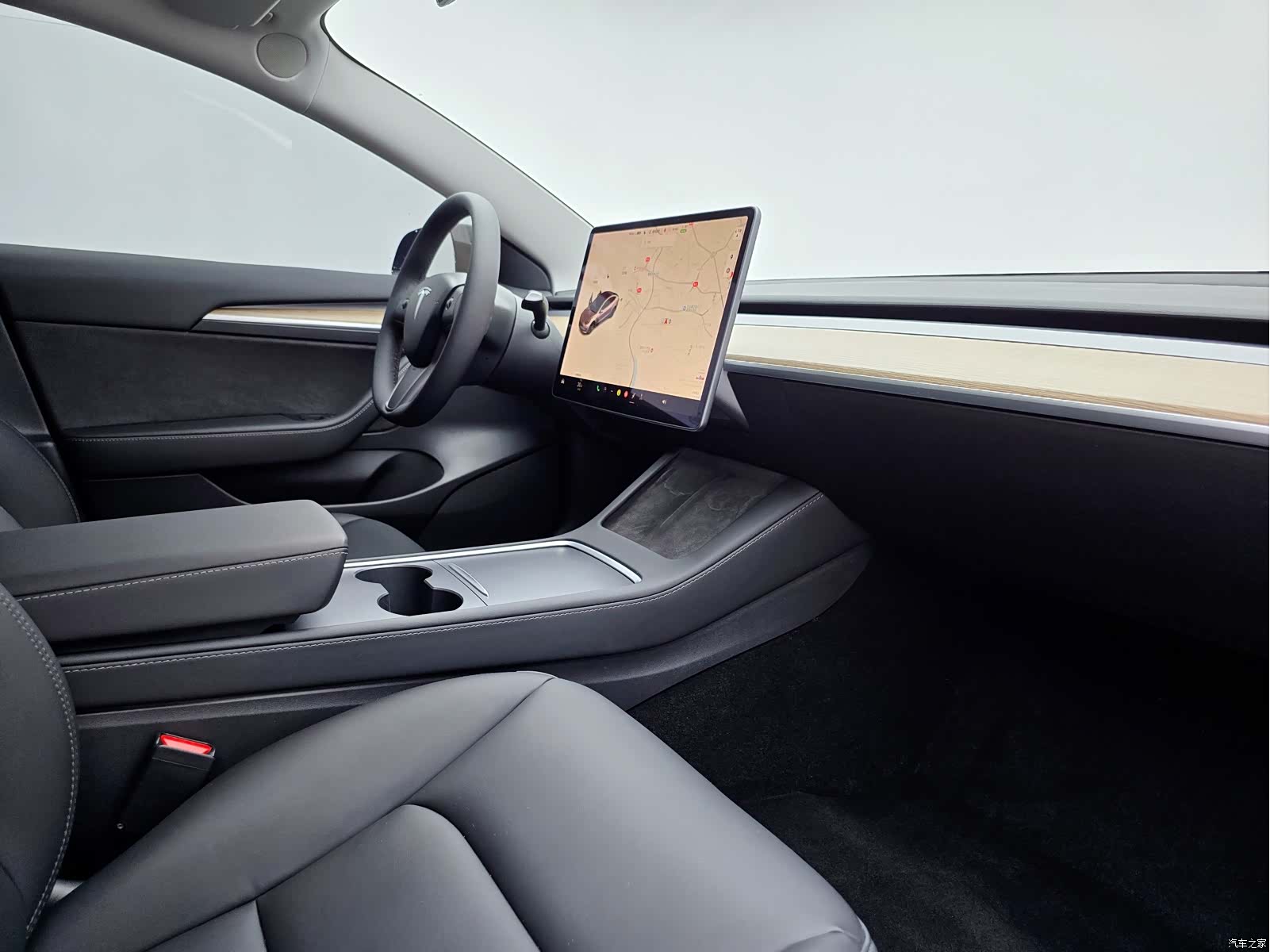 Tesla Model 3, 2021 10