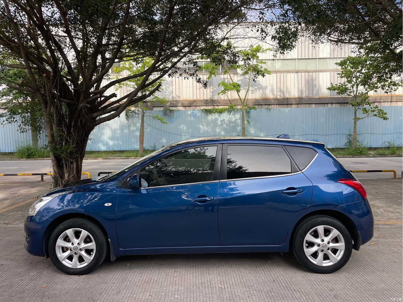 Nissan Tiida, 2012 3