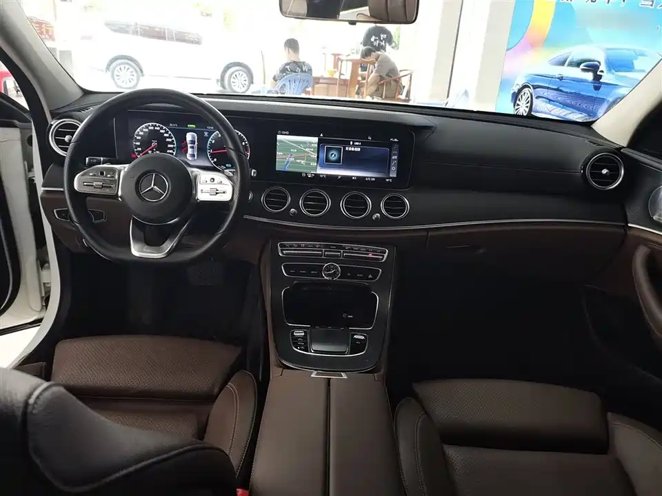 Mercedes-Benz E-class Mercedes-Benz E-class