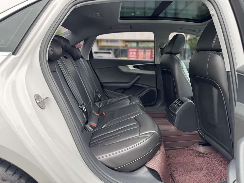 Audi A4L Audi A4L