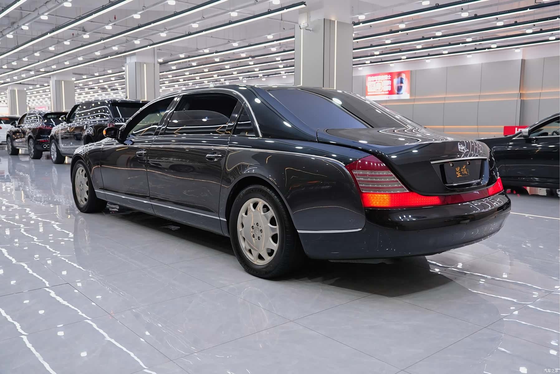 Maybach 62, 2011 7