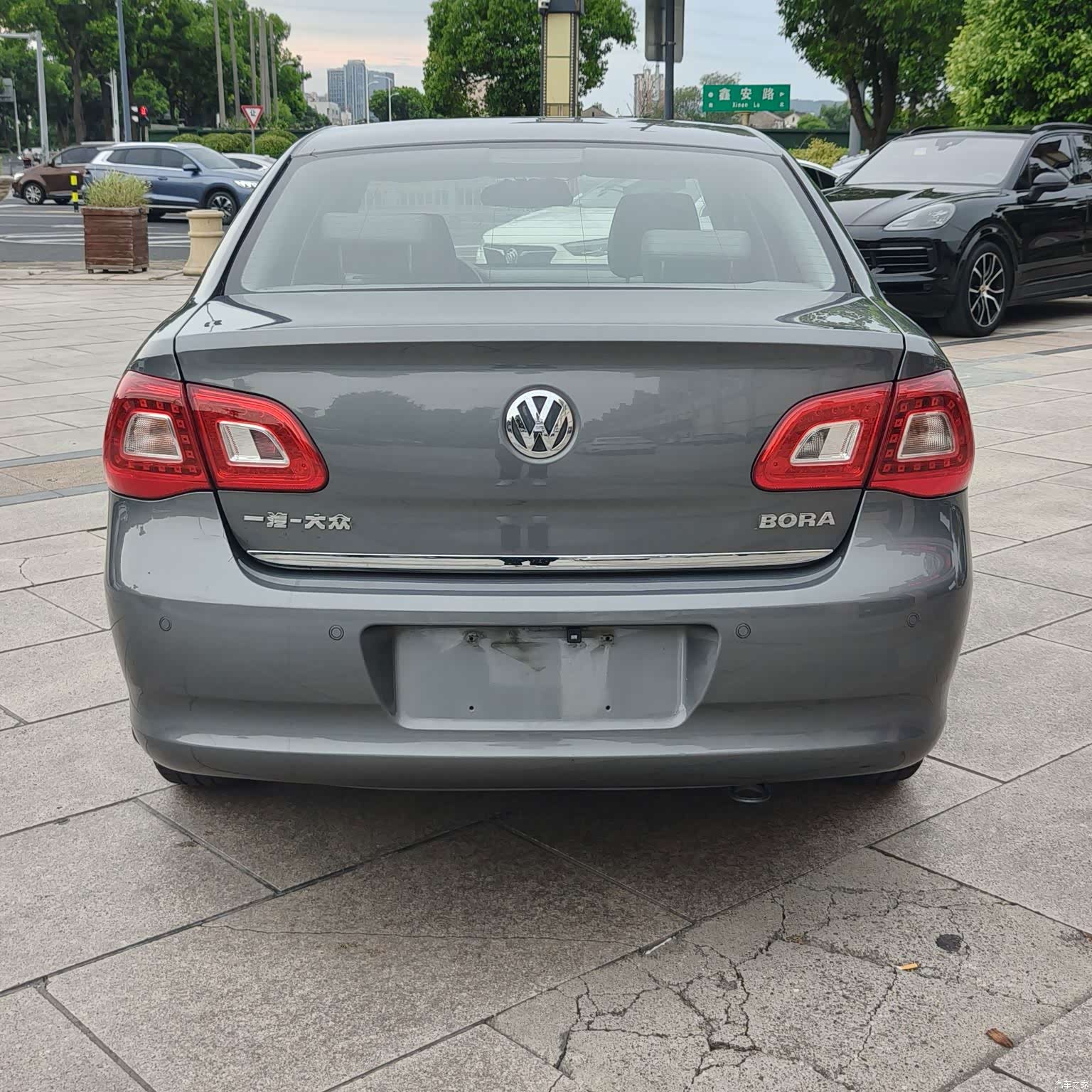 Volkswagen Bora, 2012 все фото