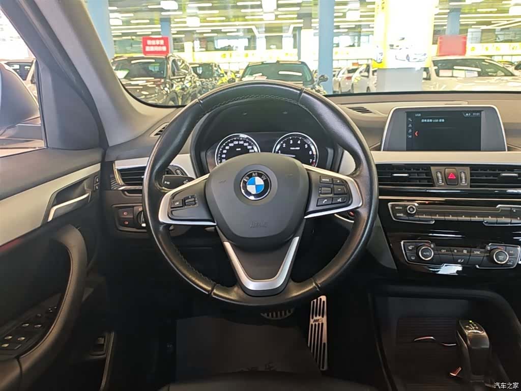 BMW X1, 2019 11
