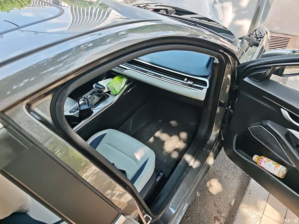 Geely Emgrand, 2022 21