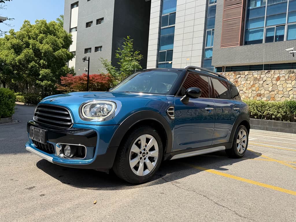 Mini COUNTRYMAN