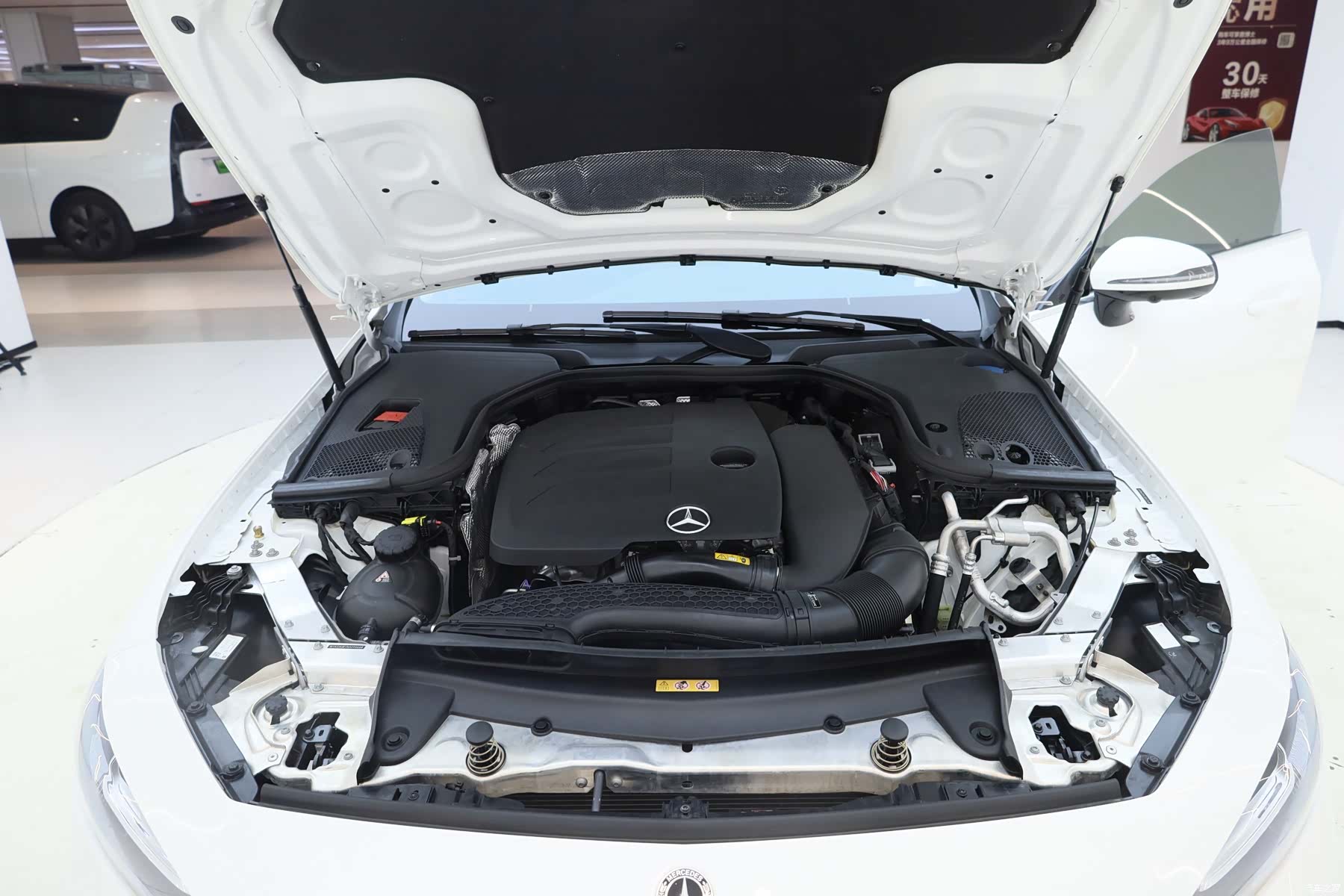 Mercedes-Benz CLS, 2022 16