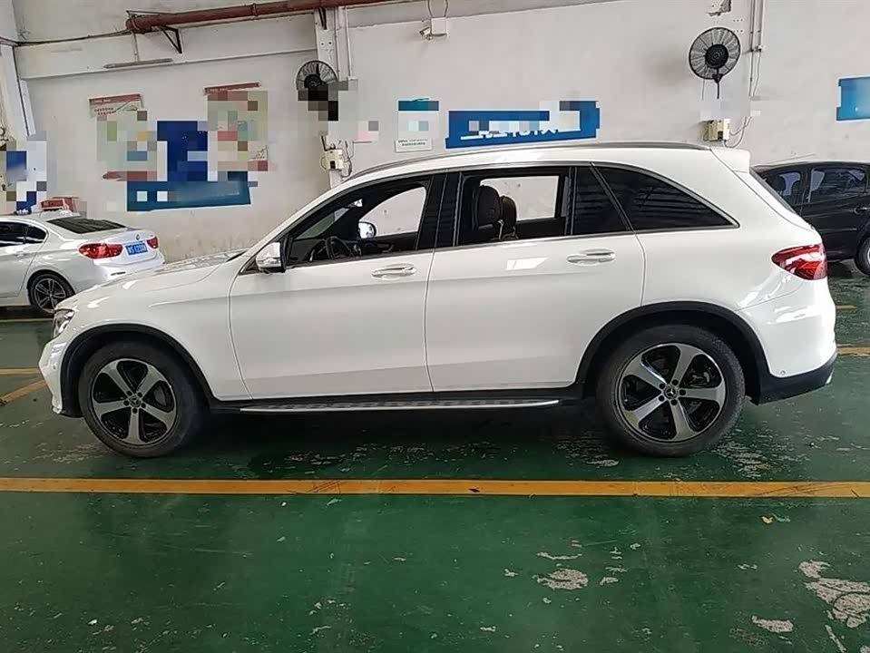 Mercedes-Benz GLC Mercedes-Benz GLC