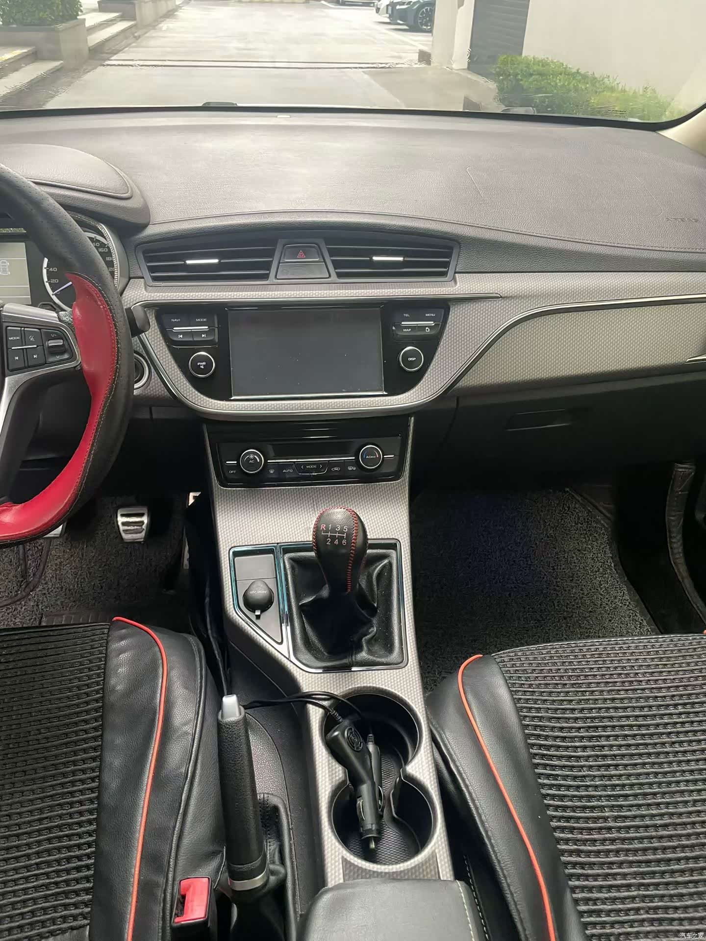 Geely Emgrand, 2017 7