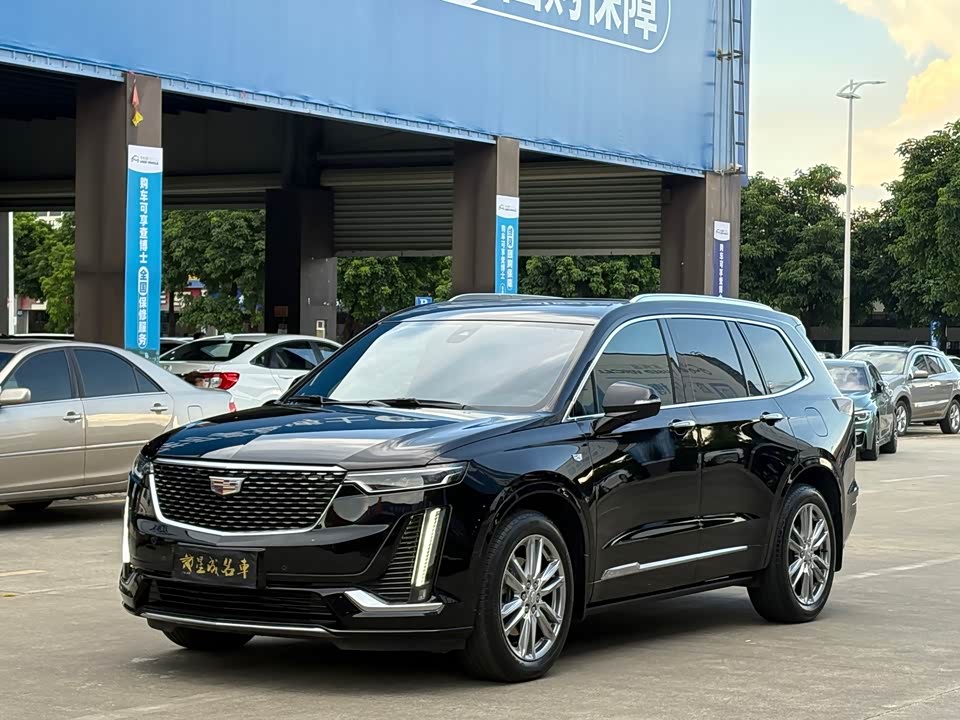 Cadillac XT6